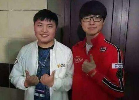 Falcons 在 ESL Pro League Season 22 半决赛中以 2：0 战胜 Mouz ，晋级总决赛;