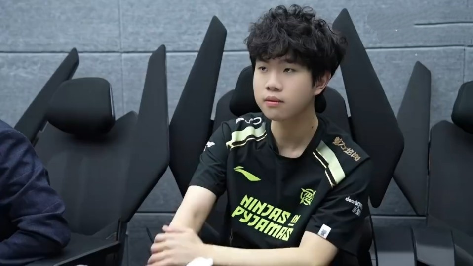 Leviatán 和 100 Thieves 退出 VCT 2025： 美洲第二阶段季后赛