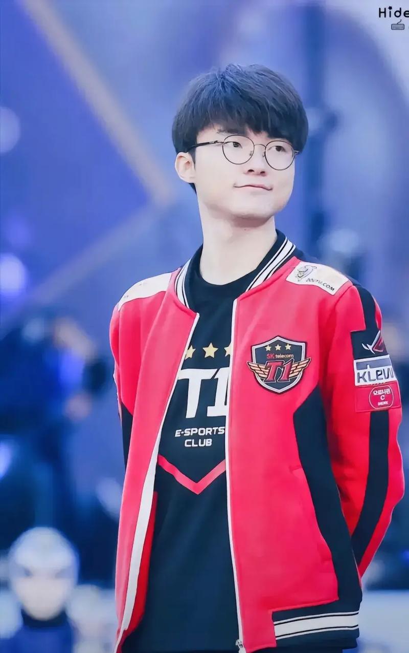 GALA ：今天队友都打的很好 不管劣势还是优势就一直想着怎么去赢